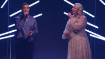 Bella Taylor Smith performs 'The Prayer' with Guy Sebastian